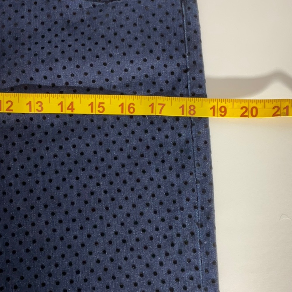 Kut from the Kloth Dianna Skinny Indigo Velvet Polka Dot Jeans Size 8; NWT’s. - Picture 15 of 16
